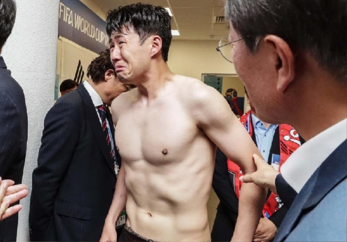 Son Heung Min: Chàng trai hay khóc khiến triệu fan Châu Á phát cuồng Ảnh 4