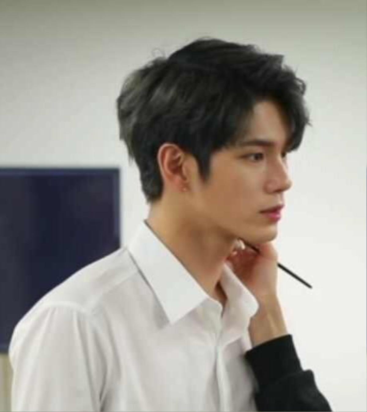 Ong SeongWu (WANNA ONE): Mỹ nam 'đẹp toàn diện' nhưng chỉ tự tin đúng một vị trí trên cơ thể vì nó làm nên 'thương hiệu' của mình Ảnh 6