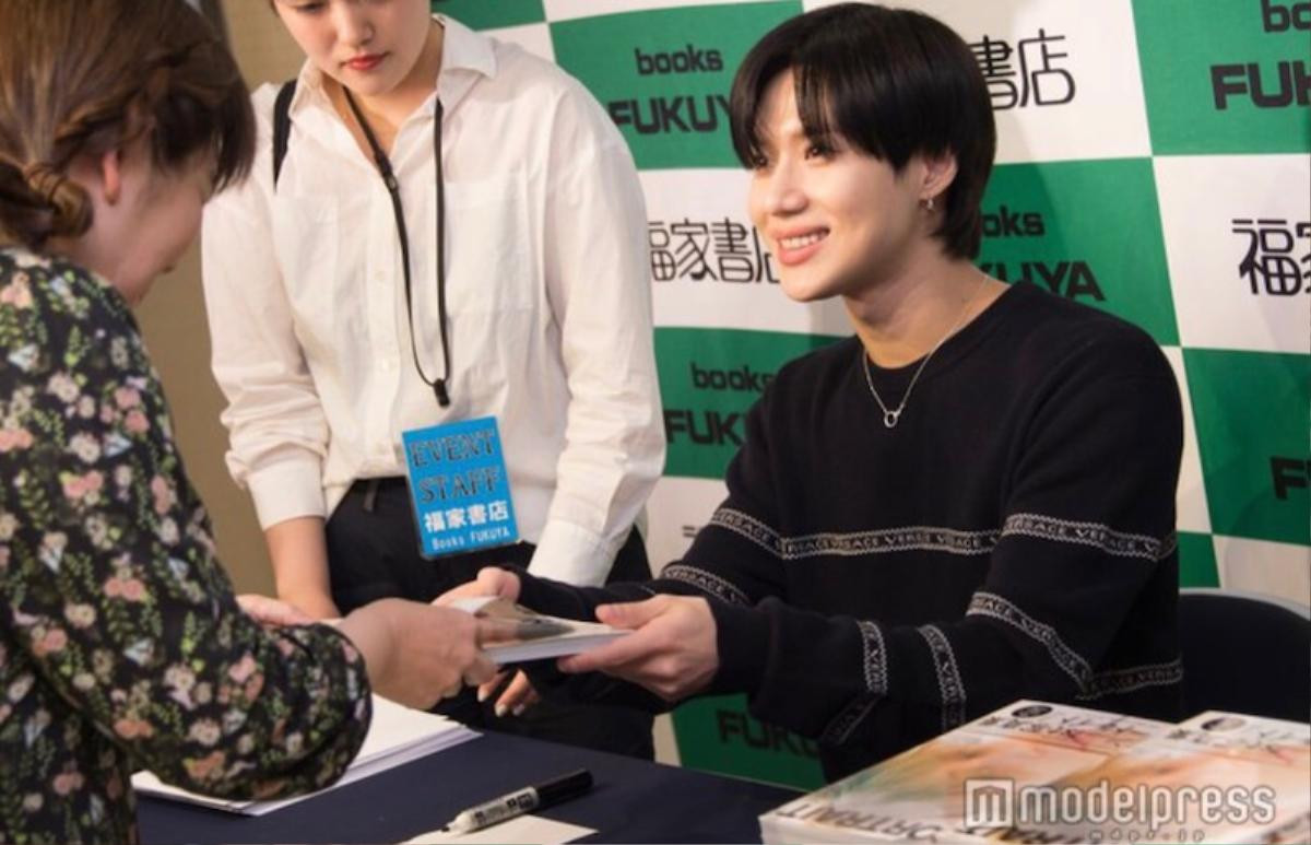 Màn đáp trả phỏng vấn 'nhanh như chớp' bằng tiếng Nhật của Taemin (SHINee) khiến phóng viên 'phục sát đất' Ảnh 4