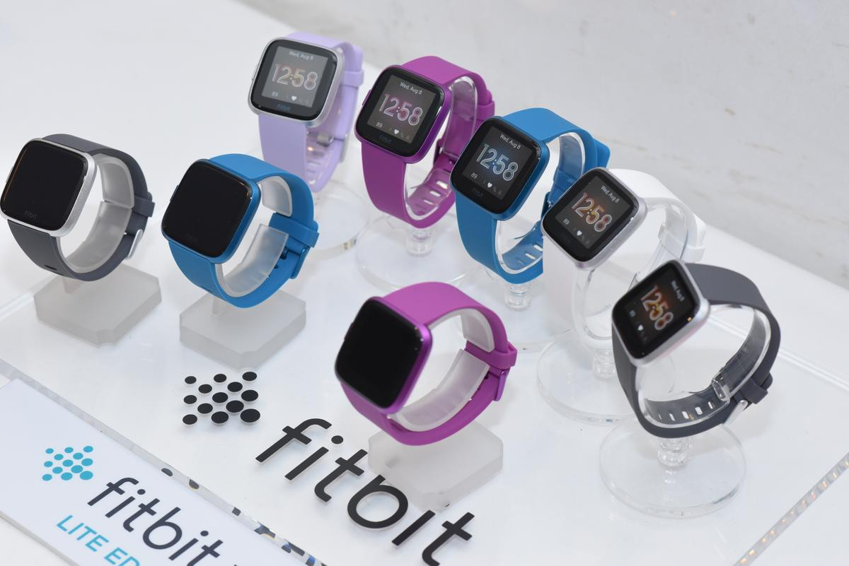 Fitbit ra mắt đồng hồ thông minh Versa Lite Edition Ảnh 2