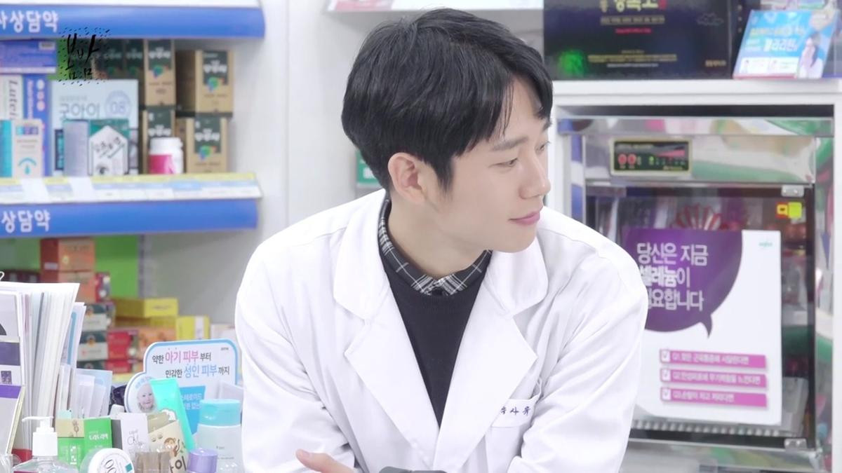 'Spring Night': Thua kém 6 tuổi, Jung Hae In bỗng 'dừ' hơn chị đẹp Han Ji Min Ảnh 9