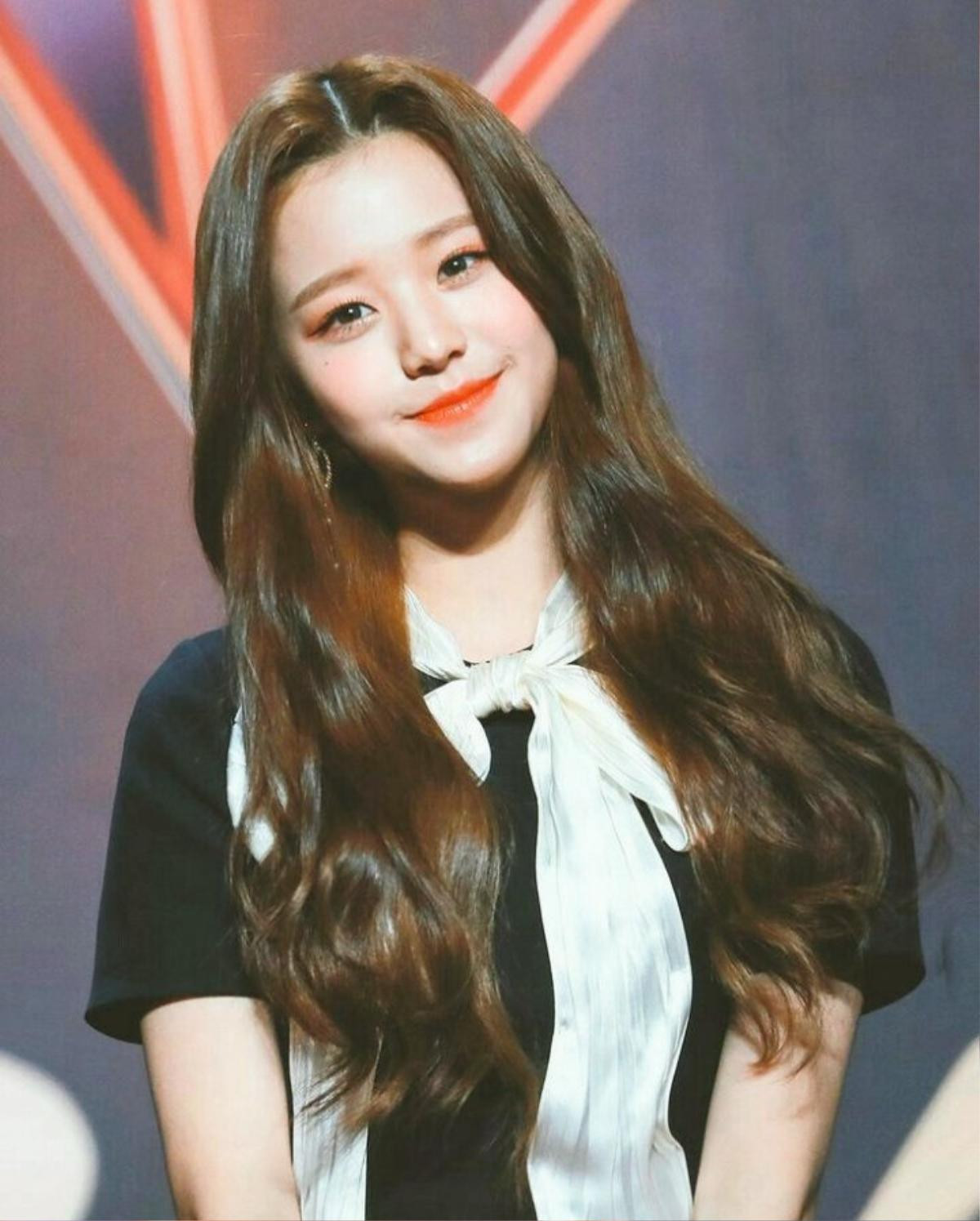 BXH thương hiệu thành viên girlgroup tháng 4: Jennie (BlackPink) chưa chịu 'nhường ngôi', IZ*ONE lần lượt đẩy Twice khỏi top 5 Ảnh 2