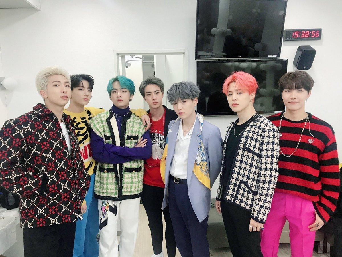 No.1 trên BXH Billboard 200 với 'Map Of The Soul: Persona', BTS làm nên kì tích chưa nhóm KPop nào có được Ảnh 3