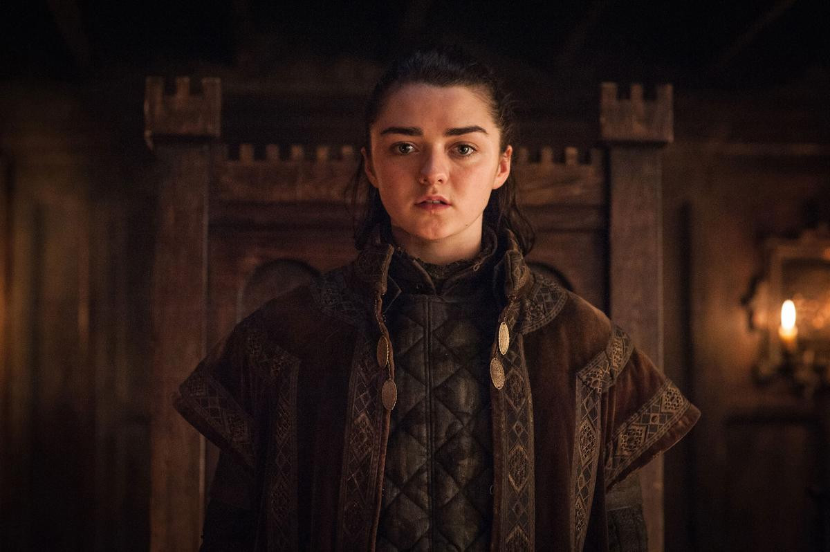 Maisie Williams nói gì về cảnh nóng đầu tiên trong đời của Arya ở tập 2 'Trò chơi vương quyền' mùa 8? Ảnh 8