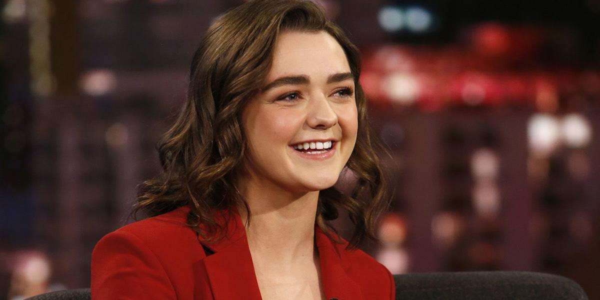 Maisie Williams nói gì về cảnh nóng đầu tiên trong đời của Arya ở tập 2 'Trò chơi vương quyền' mùa 8? Ảnh 4