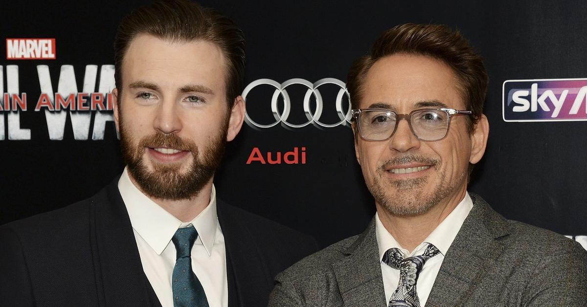 Fan hâm mộ thích thú khi 'Người Sắt' Robert Downey Jr. tặng ô tô hơn 6 tỷ cho 'Đội Trưởng Mỹ' Chris Evans Ảnh 1