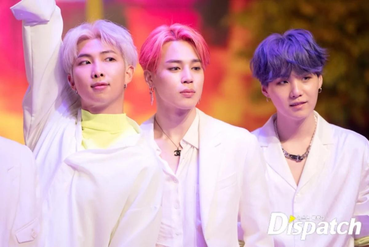 Dispatch cố tình 'dìm hàng' BTS khi những bức ảnh không nên 'tung' lại xuất hiện đầy trên MXH: Fan cố 'nhịn' nhưng khó có thể được? Ảnh 3