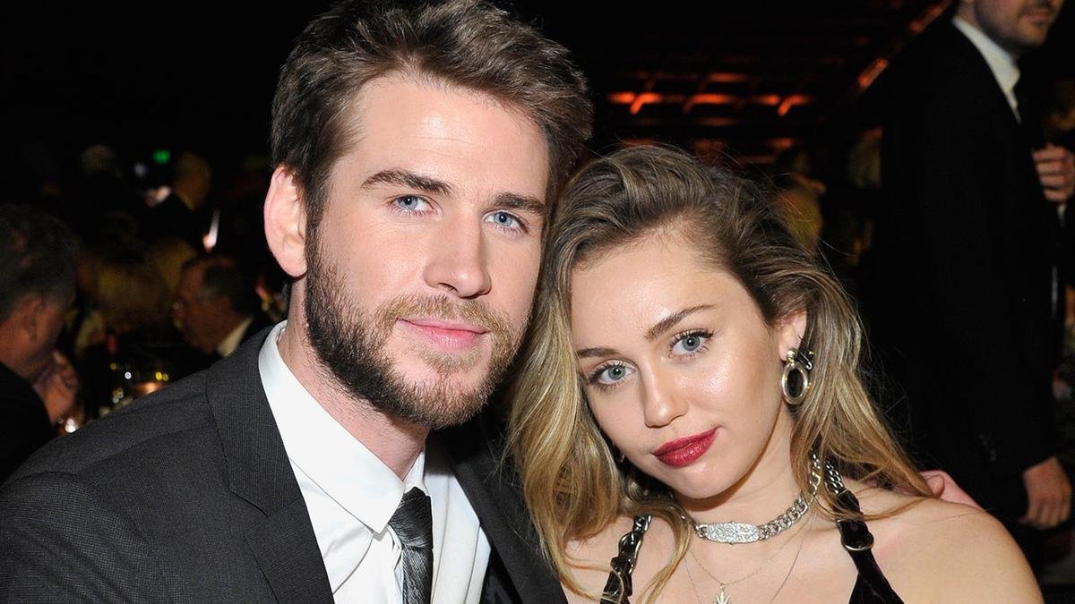 Mãi tới hôm nay, Miley Cyrus mới có MV tỷ view đầu tiên trong sự nghiệp - Và đó là… Ảnh 2