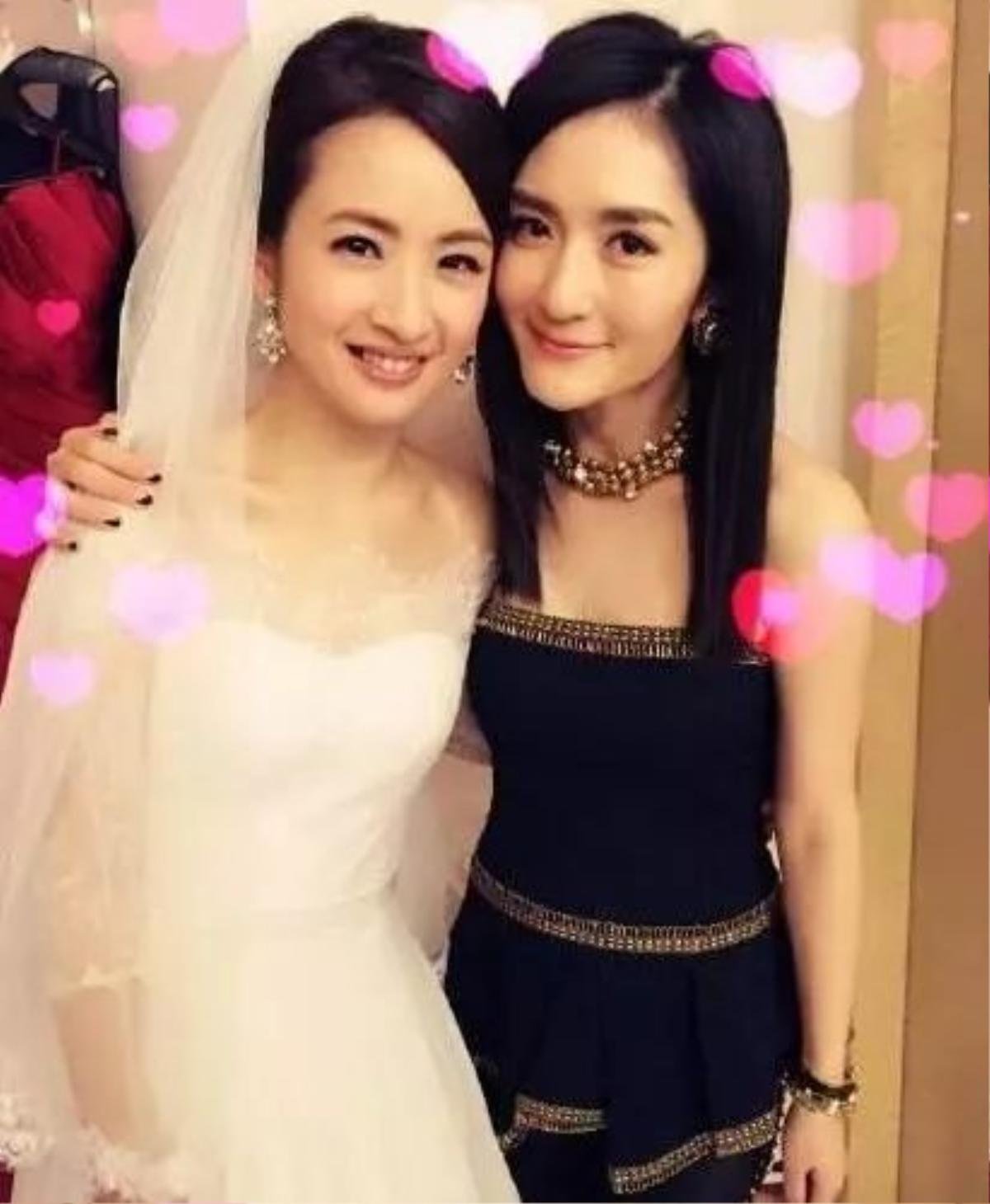 Những chiếc váy cưới của sao Hoa Ngữ: Xa hoa nhất là của Angelababy trong khi Lâm Y Thần lại khiêm tốn, không khoa trương Ảnh 7