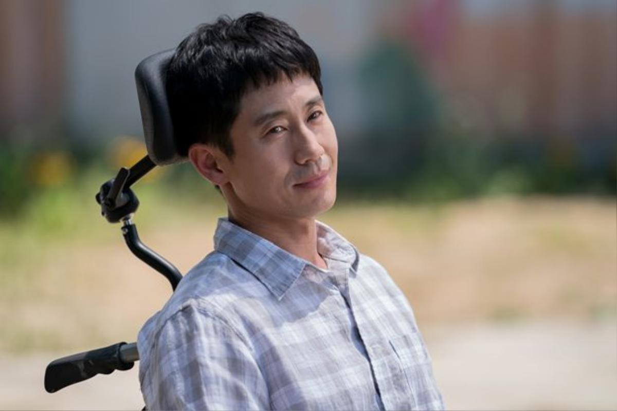 'Hươu cao cổ' Lee Kwang Soo nói gì về Jo In Sung? Ảnh 8