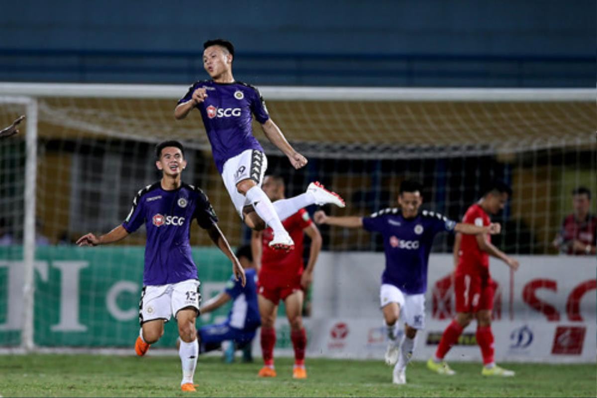 Quang Hải thể hiện đẳng cấp ngôi sao giúp Hà Nội lên đỉnh V.League Ảnh 2