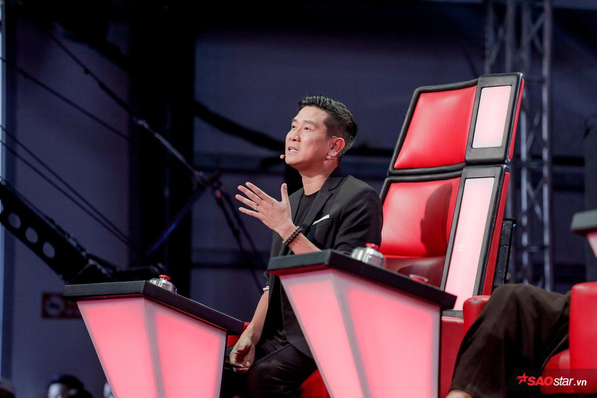 Zunni Hoàng Tùng Anh: Chàng trai 'liều' từ chạy vặt cho đoàn phim đến 'nút chọn phút 89' tại The Voice 2019 Ảnh 5