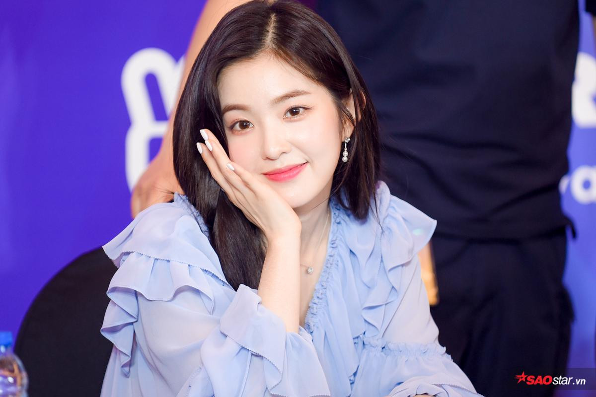 1001 khoảnh khắc Irene (Red Velvet) tại Việt Nam: Nhan sắc đỉnh cao xứng danh visual 'vô thực' Ảnh 11