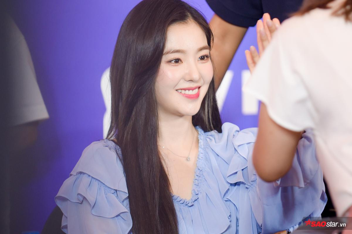 1001 khoảnh khắc Irene (Red Velvet) tại Việt Nam: Nhan sắc đỉnh cao xứng danh visual 'vô thực' Ảnh 12