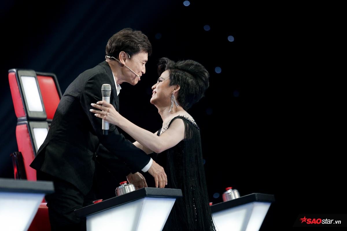 Hoàng My: Thí sinh chuyển giới ‘ẵm' luôn 4 chọn tại sân khấu Giấu mặt - The Voice 2019 Ảnh 10