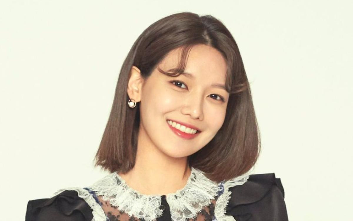 Sooyoung (SNSD) tự tin trong phim hành động mới - Hyeri (Girl's Day) đổi công ty để phát triển diễn xuất Ảnh 2