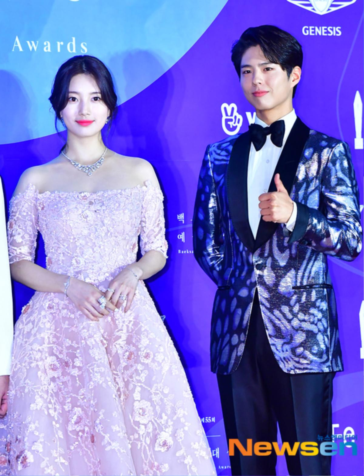 Thảm đỏ 'Baeksang 2019': Suzy đọ sắc cùng IU, tỏa sáng bên Park Bo Gum - Jang Ki Yong Ảnh 4