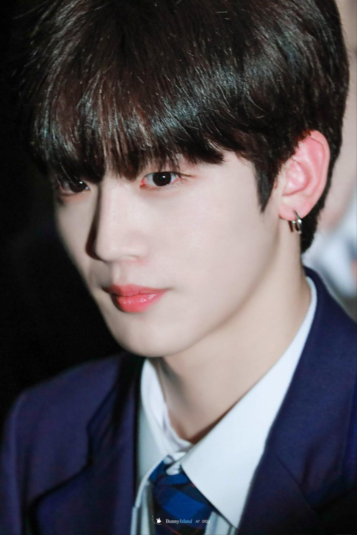 Mặc 'drama' thiên vị của Mnet, trai đẹp PRODUCE X 101 vẫn được ưu ái vì nhân cách cực tốt đẹp Ảnh 2