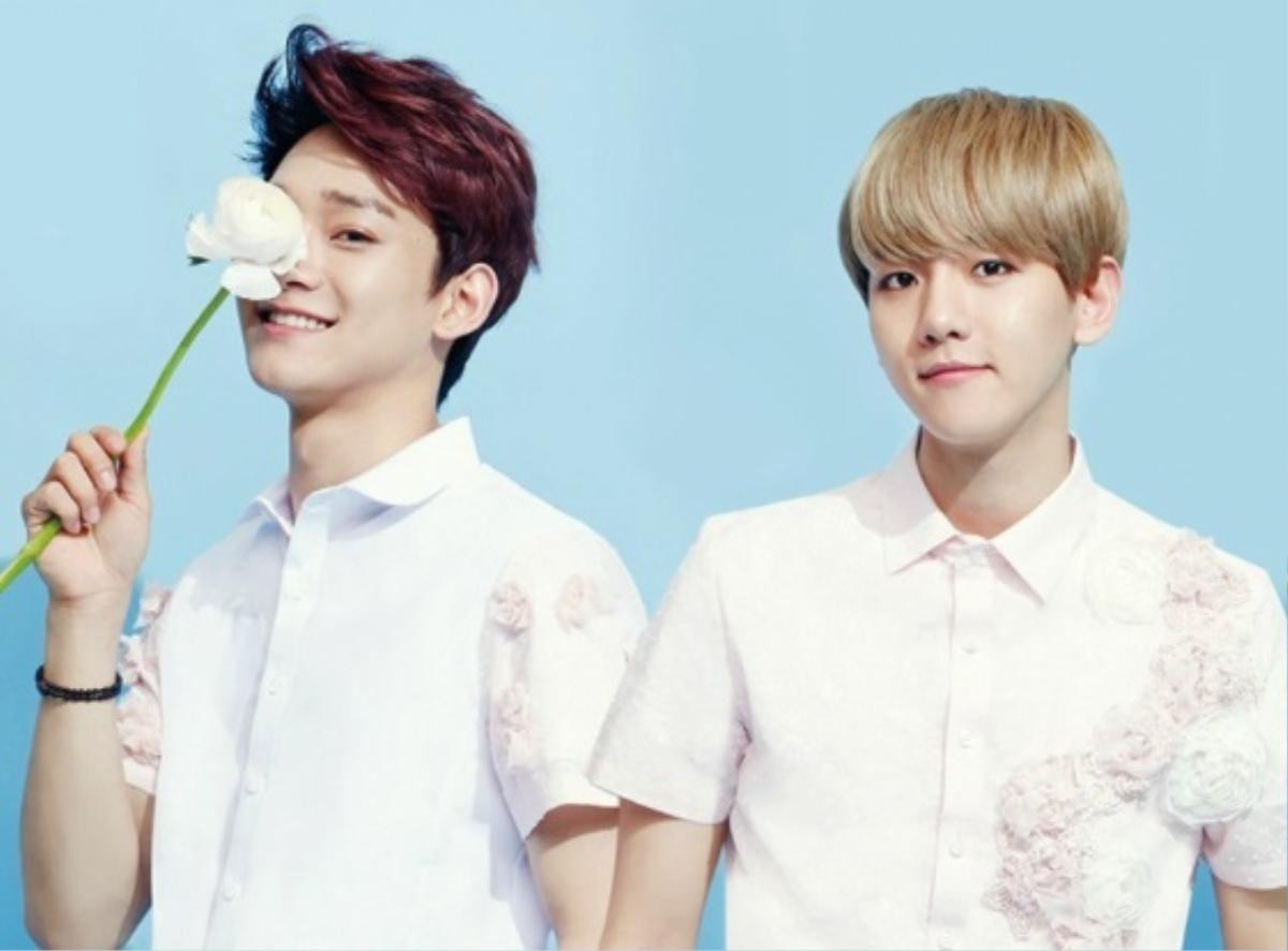 Baekhyun (EXO) nóng bỏng trong bức hình đen trắng trở thành top xu hướng trên Twitter Ảnh 8