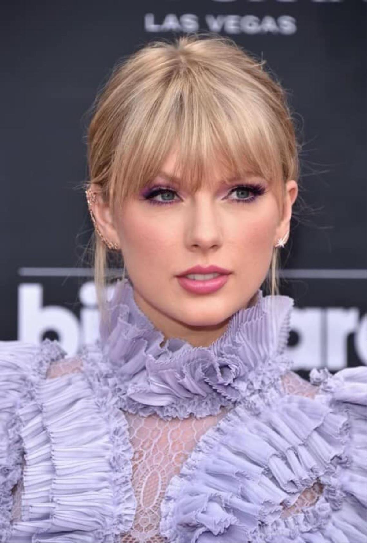 Xem ngay sân khấu mở màn tuyệt đỉnh 'ME!' từ Taylor Swift tại  Billboard Music Awards 2019! Ảnh 11