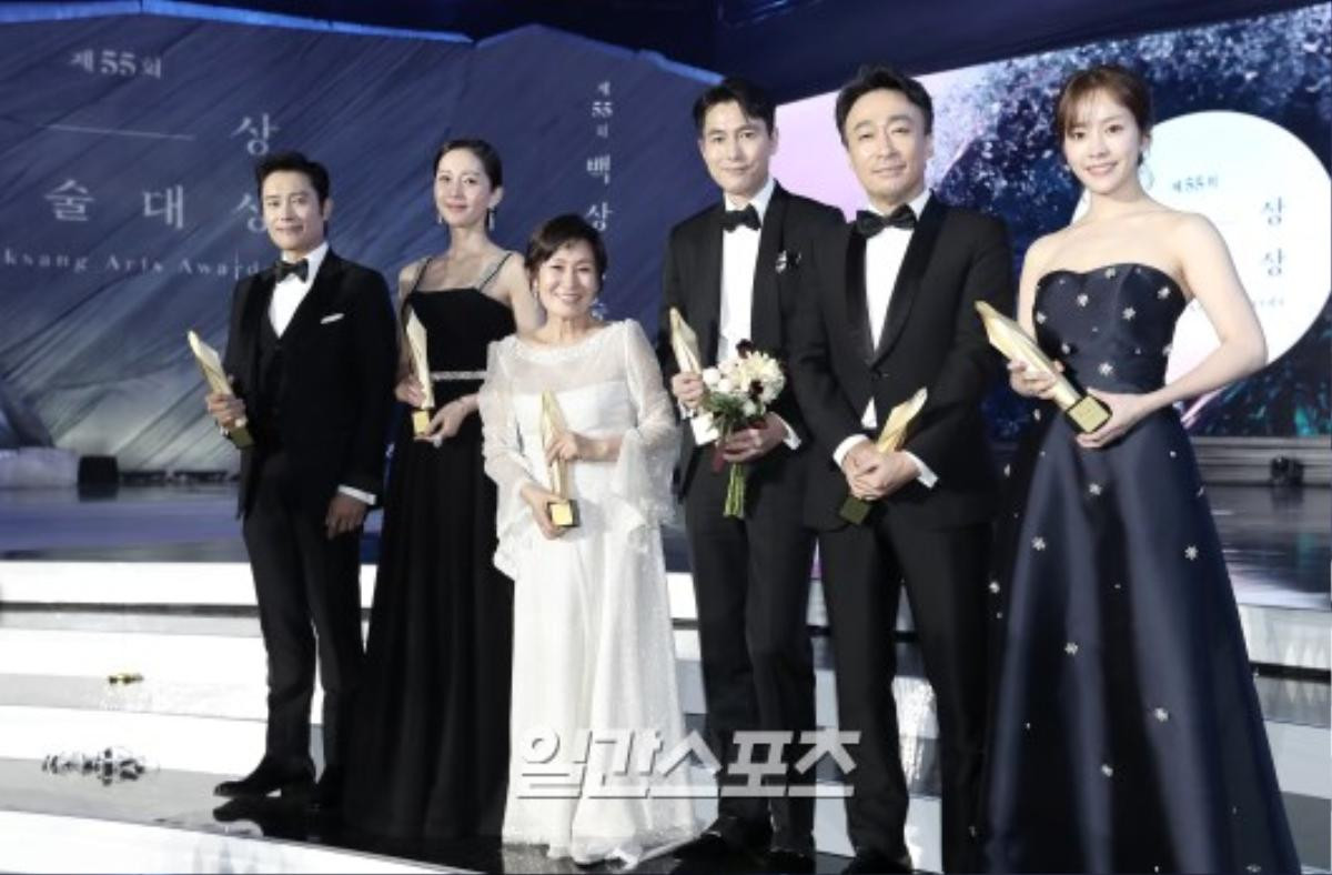 Khoảnh khắc đẹp của Han Ji Min - Hyun Bin, Park Bo Gum - Suzy tại 'Baeksang 2019' Ảnh 37