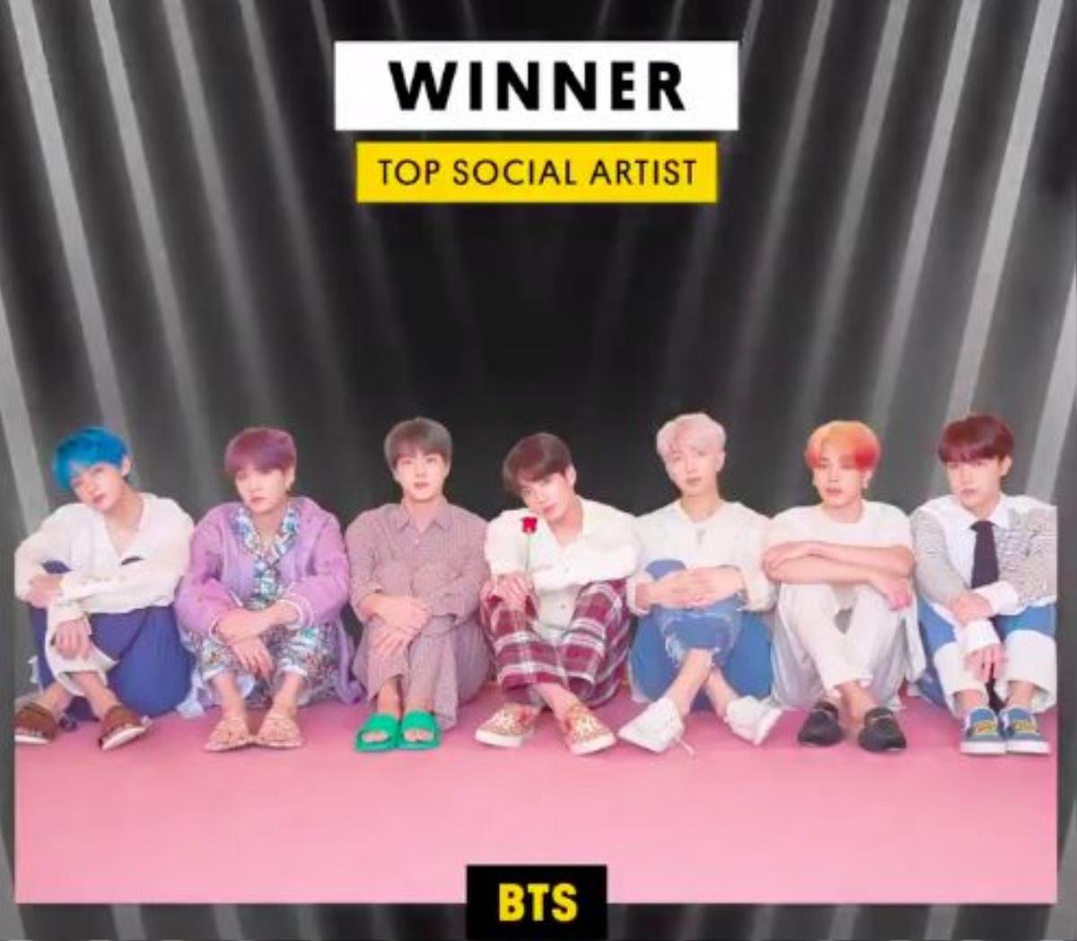 Billboard Music Awards 2019: Vượt Ariana Grande, BTS thắng giải 'Top Social Artist' 3 năm liên tiếp Ảnh 1