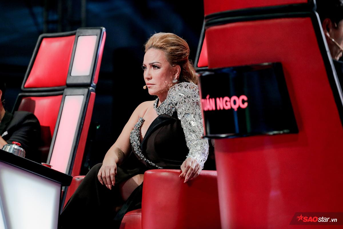 Tập cuối vòng Giấu mặt - The Voice 2019: Tuấn Hưng CHẶN Tuấn Ngọc, Thanh Hà 'cân cả thế giới' Ảnh 2