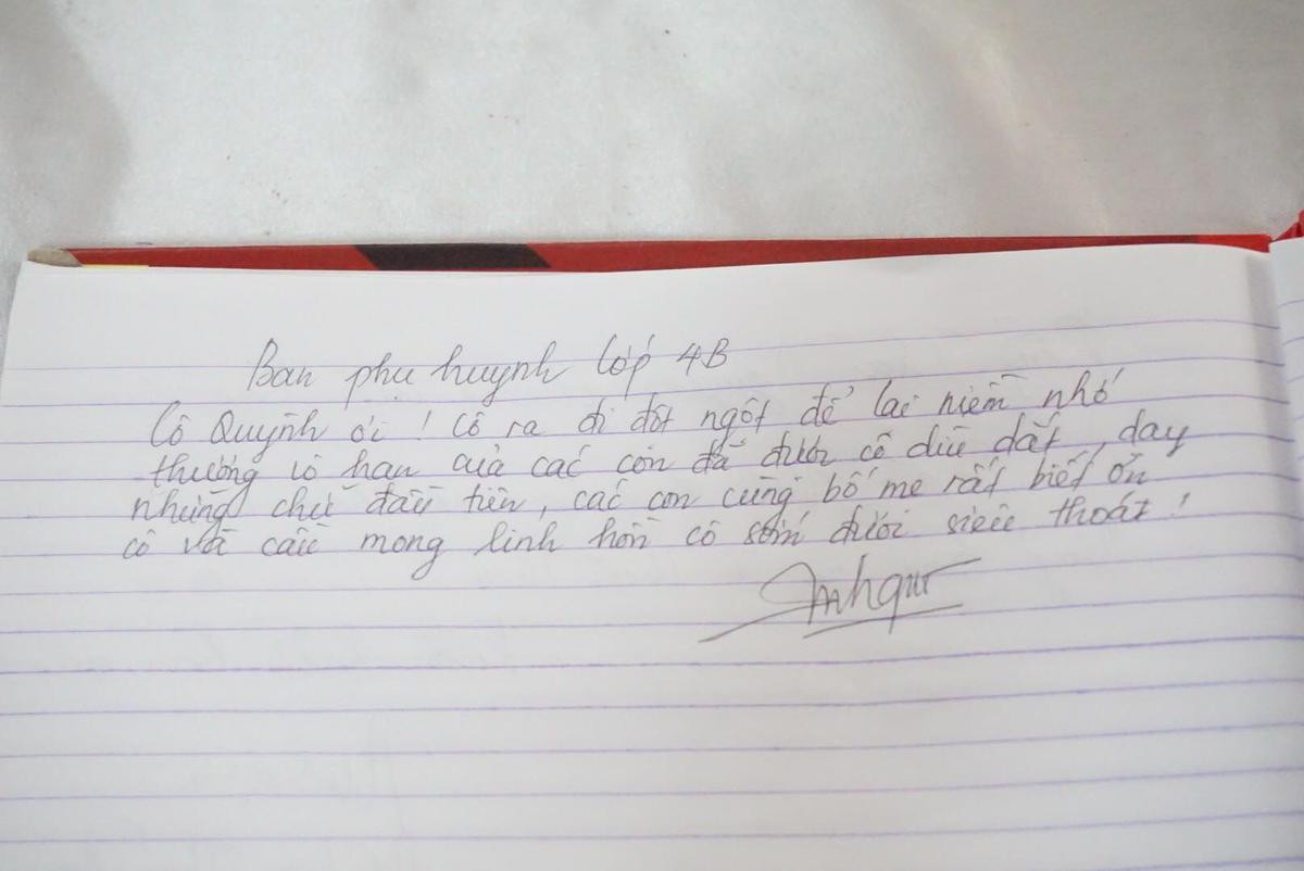 Đám tang đẫm nước mắt của nữ giáo viên bị xe tông tử vong ở hầm Kim Liên: 'Tối đó con còn nhìn thấy cô, vậy mà chỉ 2 giờ sau cô đã đi mãi mãi…' Ảnh 11