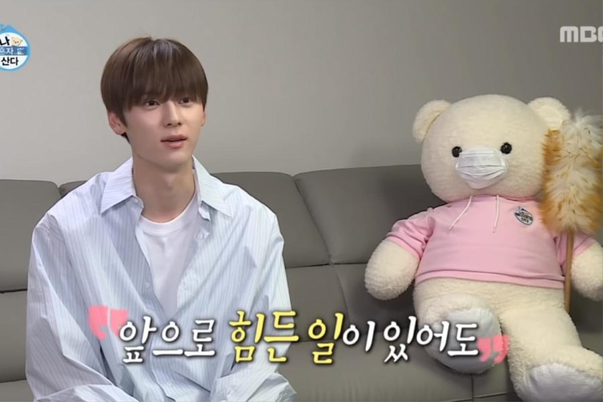 Minhyun (NU'EST) tiết lộ về cuộc sống tự lập trong căn hộ mới, fan tặng ngay danh hiệu 'ông hoàng sạch sẽ' Ảnh 1