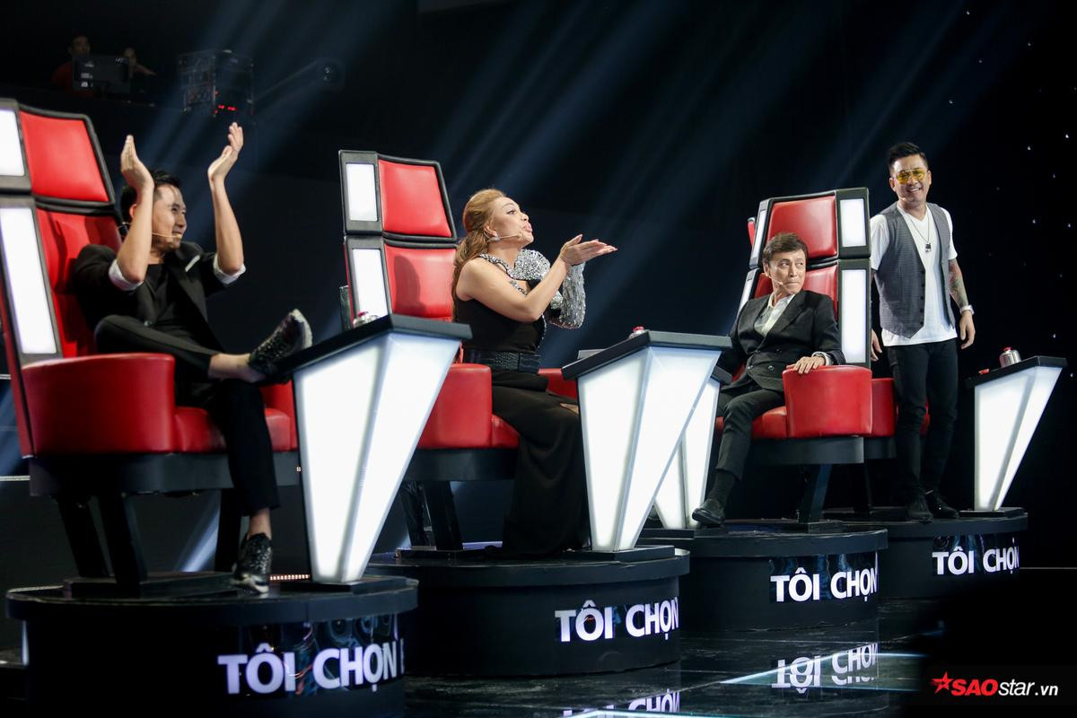 Lâm Bảo Ngọc khiến 4 HLV The Voice 2019 phát cuồng nhấn SWITCH, Tuấn Hưng loại Juky San? Ảnh 6