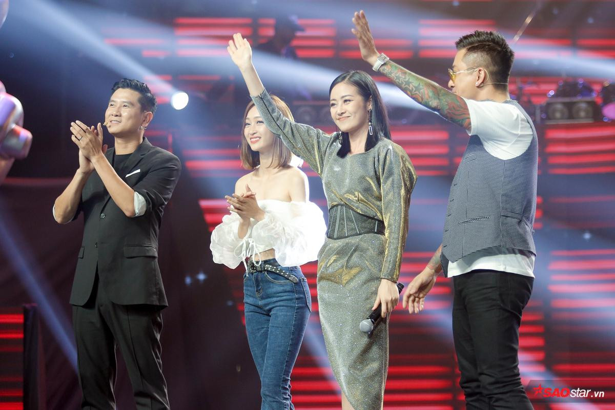 Lâm Bảo Ngọc khiến 4 HLV The Voice 2019 phát cuồng nhấn SWITCH, Tuấn Hưng loại Juky San? Ảnh 13