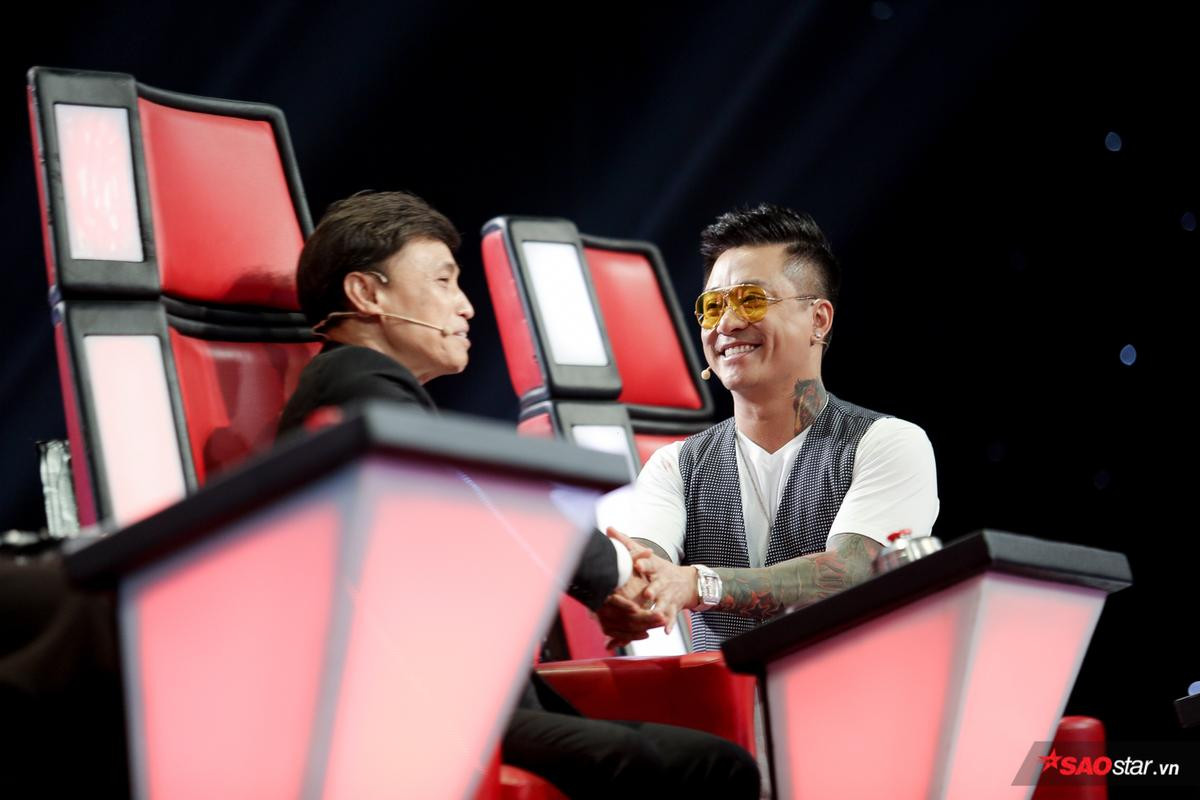 Juky San: 'Cô gái thả thính quốc dân' khiến Tuấn Hưng CHẶN Tuấn Ngọc tại The Voice 2019 Ảnh 9