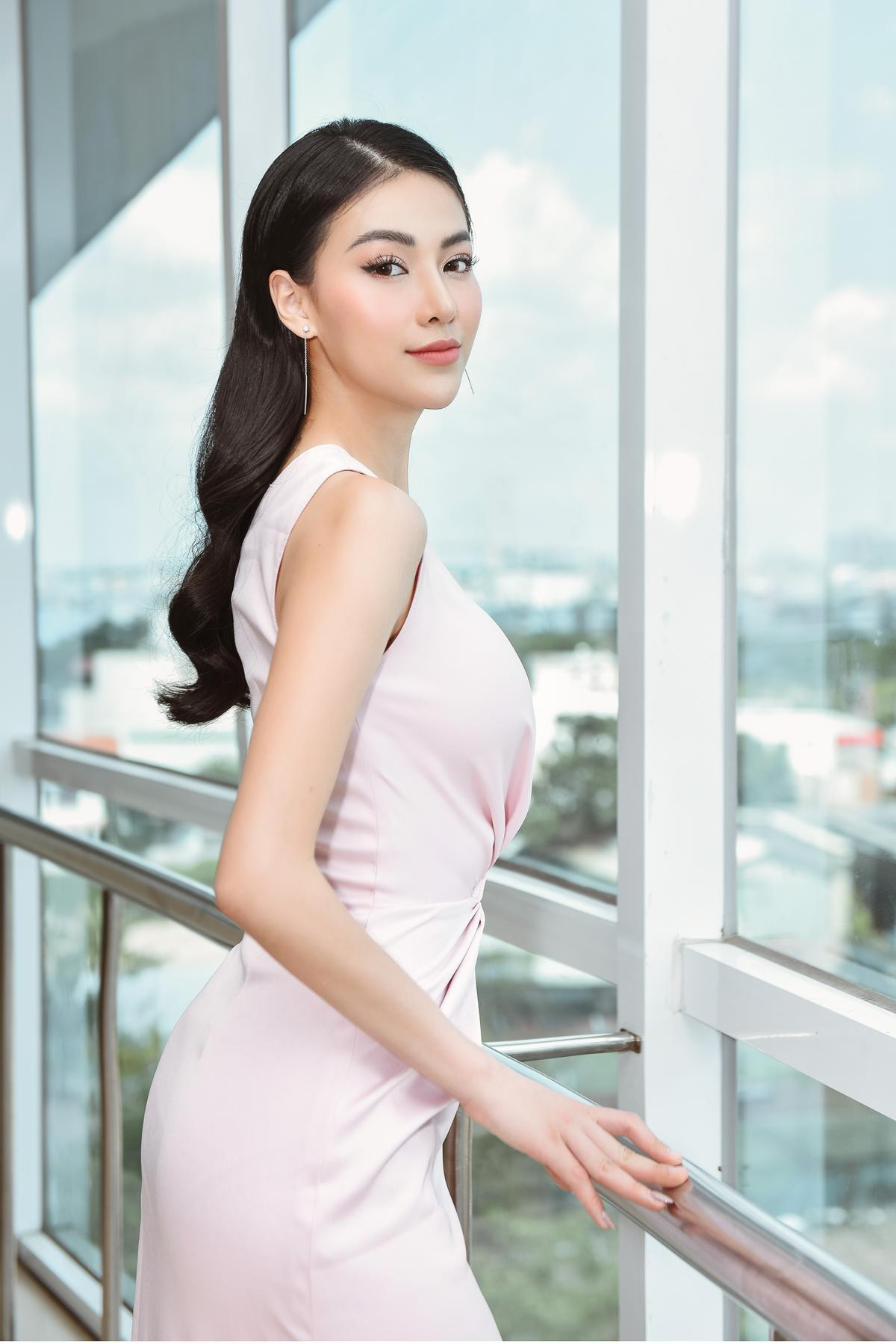 Miss Earth Phương Khánh lần đầu chia sẻ lý do 'hoa hậu quốc tế nhưng ít khi xuất ngoại' Ảnh 1