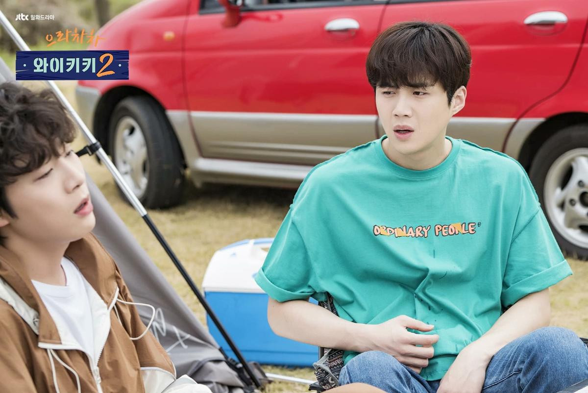 'Nhà trọ Waikiki 2': Lee Yi Kyung hóa thân thành Lee Jun Ki trong đam mỹ 'Nhà vua và chàng hề' Ảnh 2