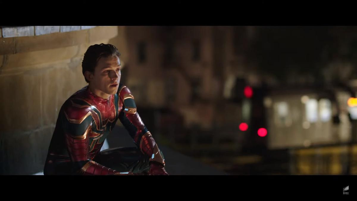 Iron Man bất ngờ xuất hiện trong trailer mới của ‘Spider-Man: Far From Home' hậu Endgame Ảnh 3