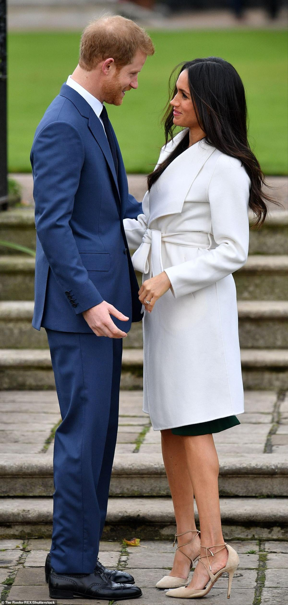 Chuyện tình Harry-Meghan: Từ cơn lốc tình yêu xuyên Đại Tây Dương đến 'trái ngọt' là một 'hoàng tử nhí' Ảnh 7