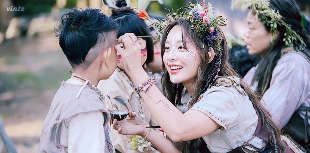 Kim Ji Won tiết lộ lý do chọn đóng phim 'Arthdal Chronicles' của Song Joong Ki - Jang Dong Gun Ảnh 8