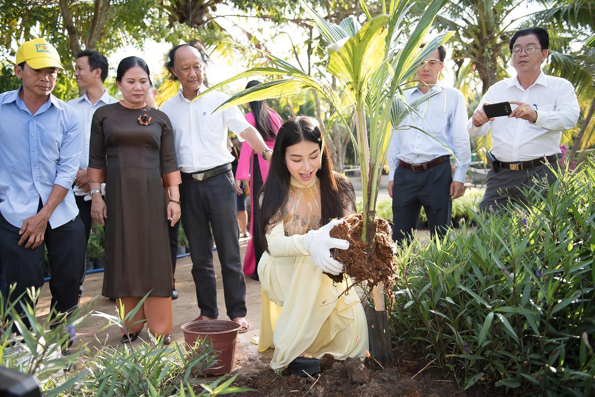 Phương Khánh rạng rỡ tại quê nhà, 'ghi điểm' mạnh mẽ với vai trò đặc biệt mới Ảnh 5