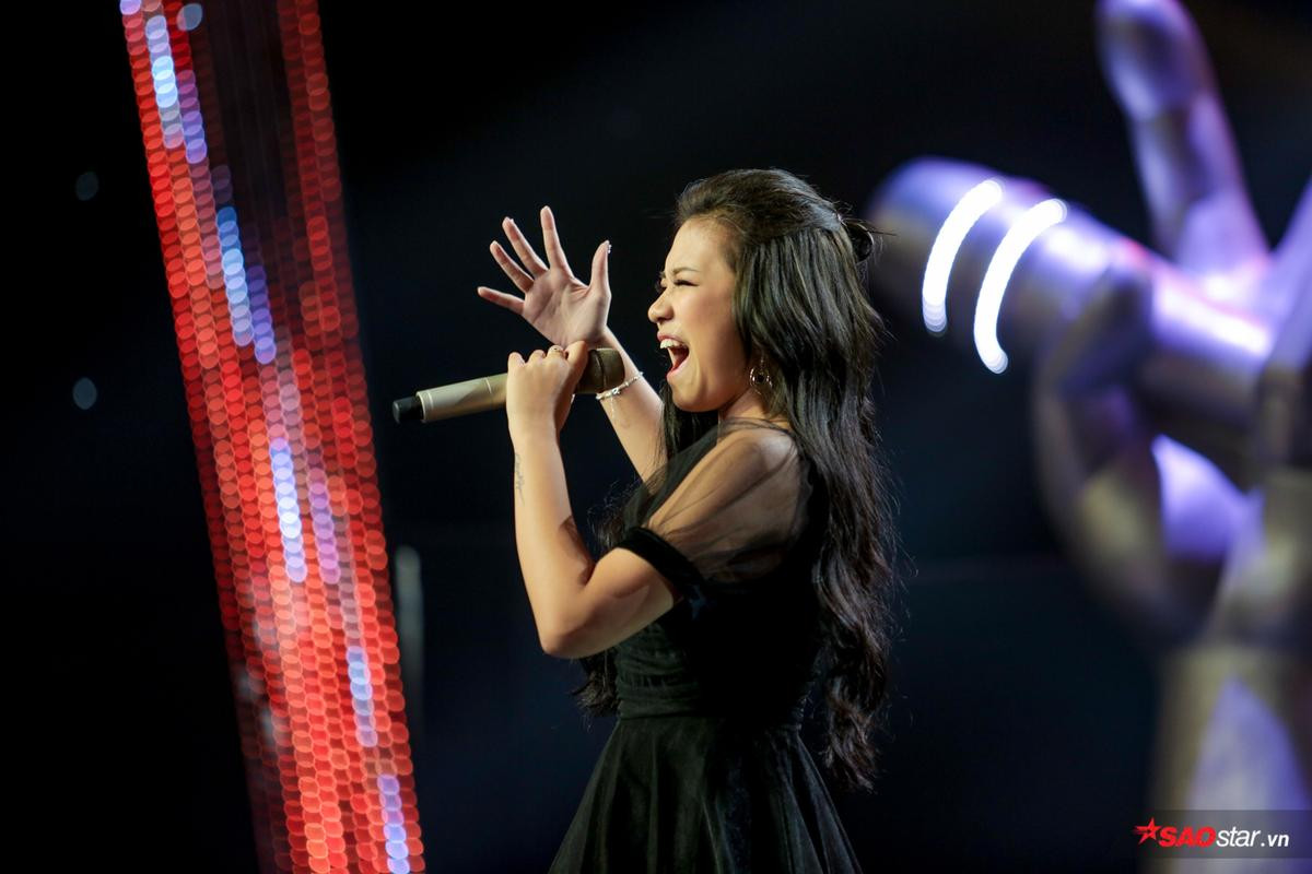 Cathy Nguyễn - Cô bé 16 tuổi được HLV nhận làm 'con gái' sau vòng Giấu Mặt The Voice 2019 Ảnh 1