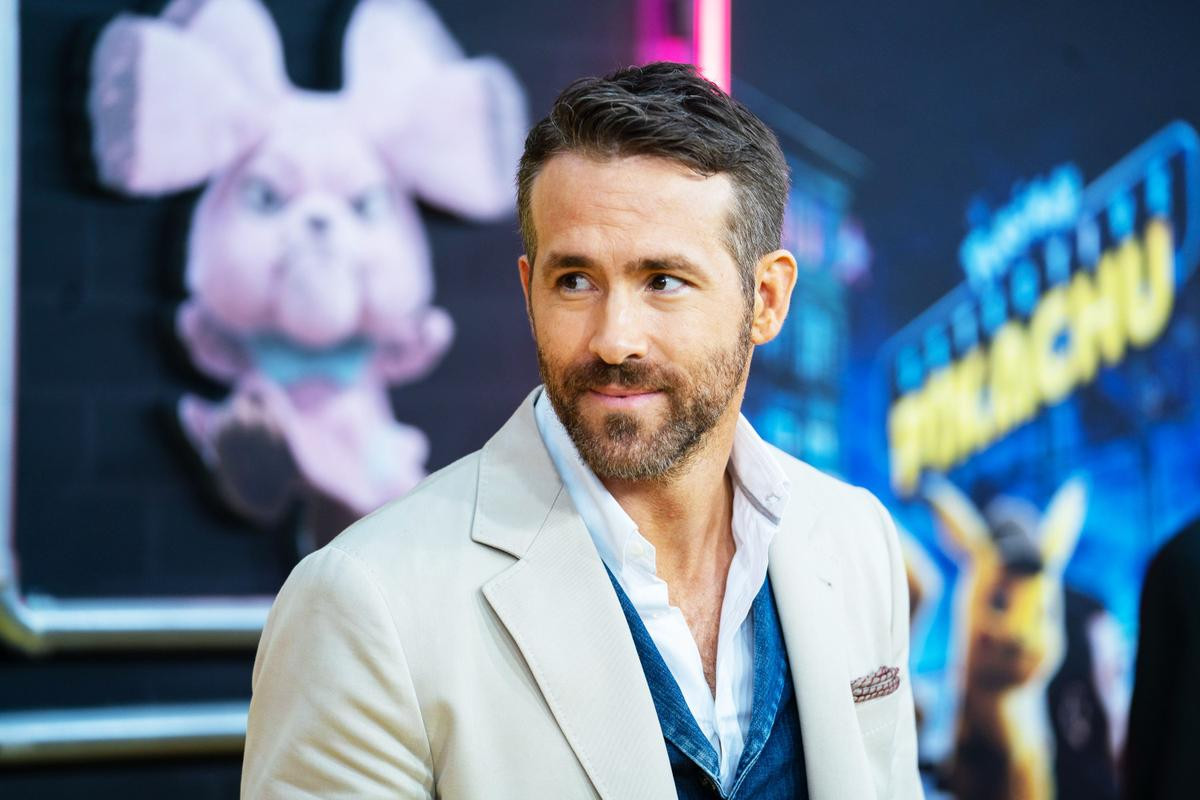 Ryan Reynold đang kiếm được một số tiền lớn từ Netflix và Apple? Ảnh 1