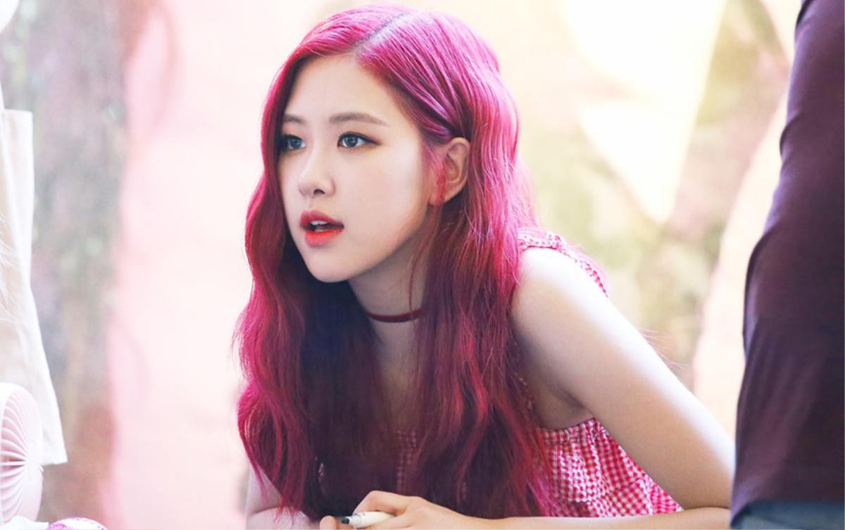 Cuộc trò chuyện giữa Rosé (BlackPink) với fan nữ là người đồng tính: Cộng đồng LGBT cảm thấy vô cùng ấm áp chỉ với câu nói này… Ảnh 2