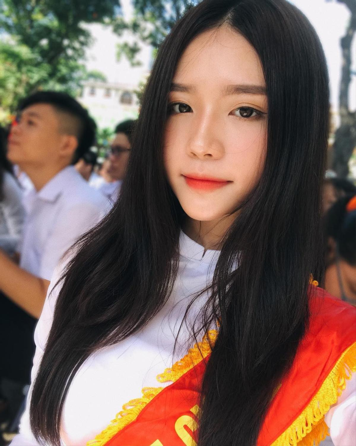 Hotgirl Vương Hoàng Mai Diz trải lòng về cuộc sống ở Mỹ, khẳng định 'tự mua xe sang bằng tiền làm thêm' Ảnh 1