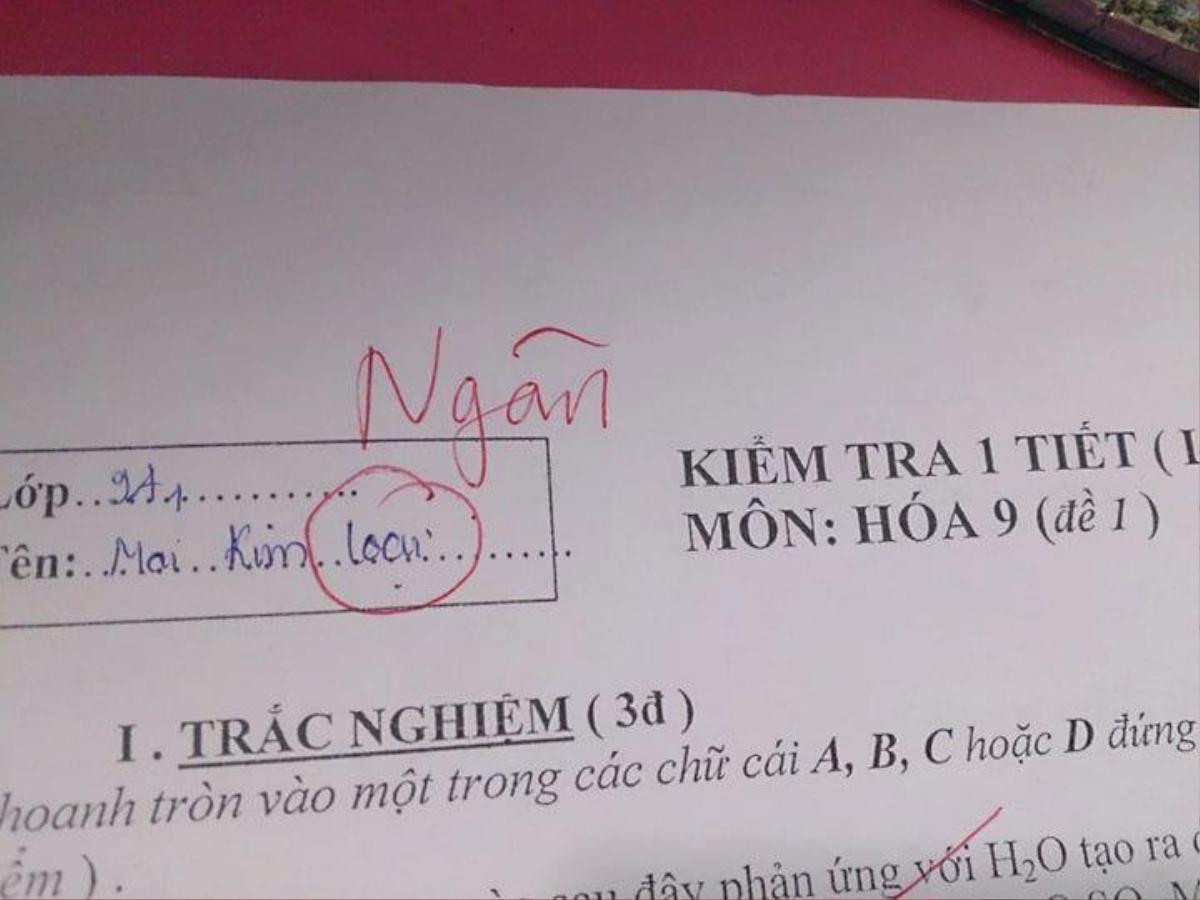 Những khoảnh khắc 'mất não' hài hước khiến bạn gật gù 'ừ đúng, chỉ có thể là học sinh' Ảnh 3