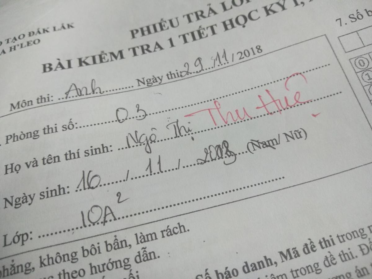 Những khoảnh khắc 'mất não' hài hước khiến bạn gật gù 'ừ đúng, chỉ có thể là học sinh' Ảnh 6