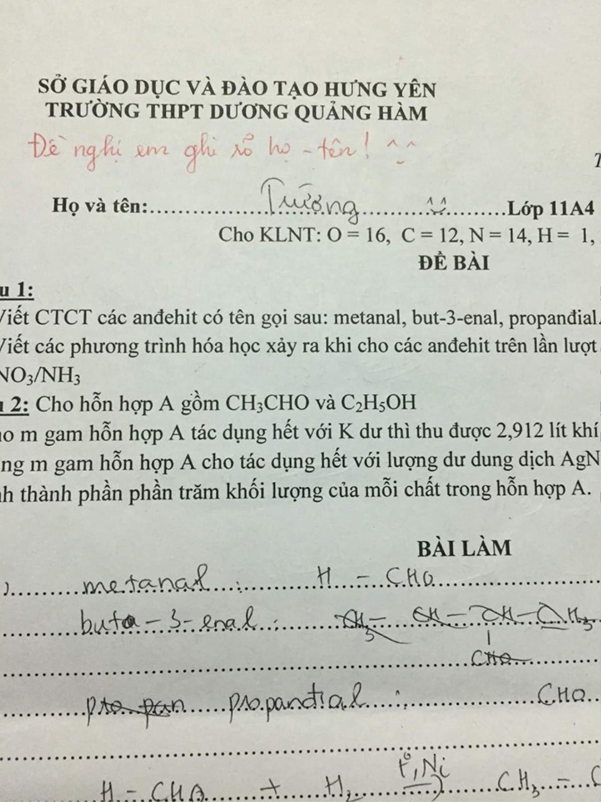 Những khoảnh khắc 'mất não' hài hước khiến bạn gật gù 'ừ đúng, chỉ có thể là học sinh' Ảnh 9