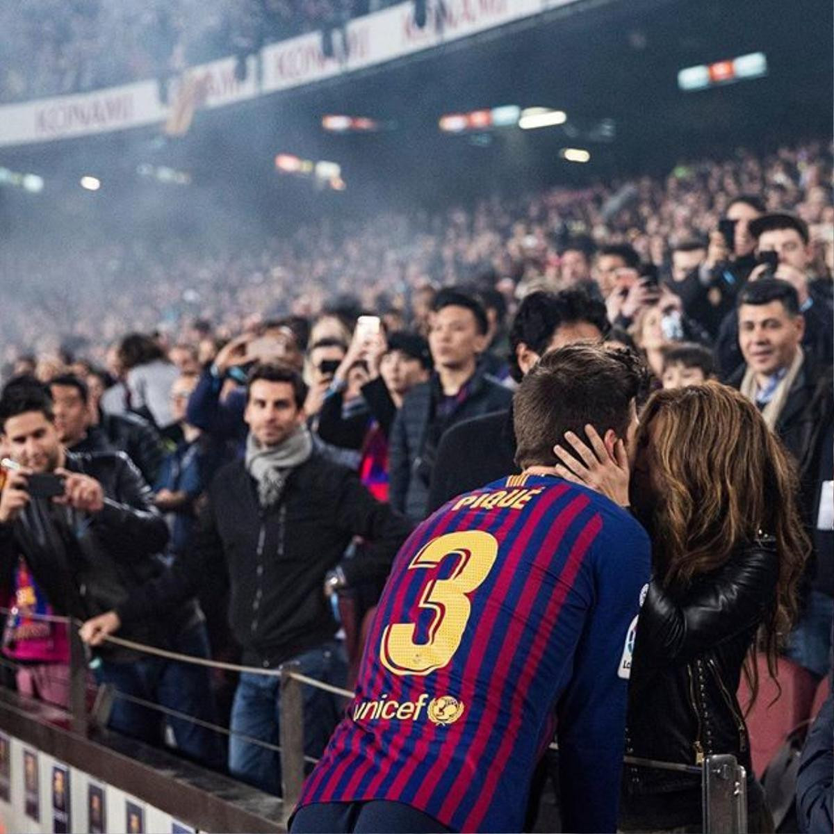 Shakira viết tâm thư gửi fan Barca: ‘Chúng ta cũng chỉ là con người…’ Ảnh 3