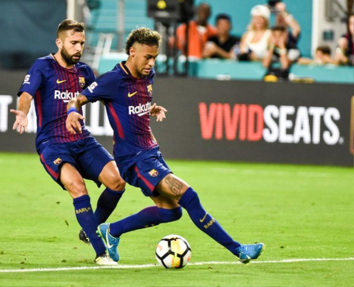 Neymar và những lần chửi rủa, đánh nhau với đồng đội Ảnh 2