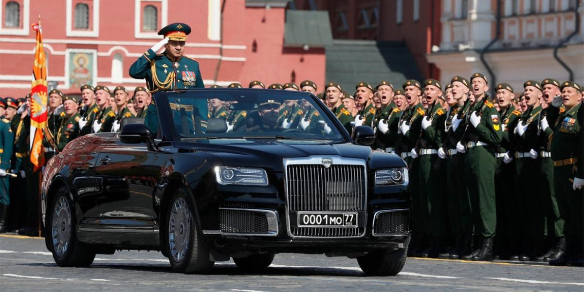 Siêu xe Aurus Senat Cabriolet của Tổng thống Nga Putin