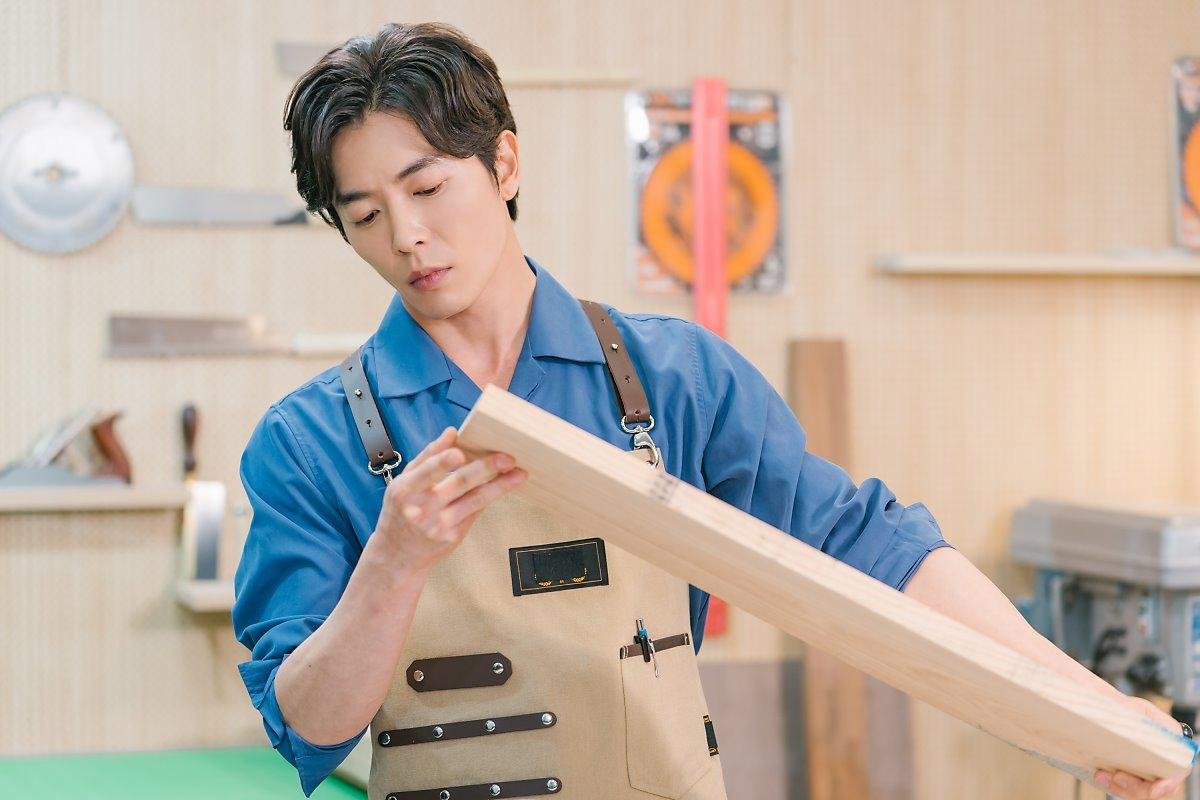 Nhan sắc gây nghiện của 'sát nhân' Kim Jae Wook trong 'Bí mật nàng fangirl' Ảnh 3