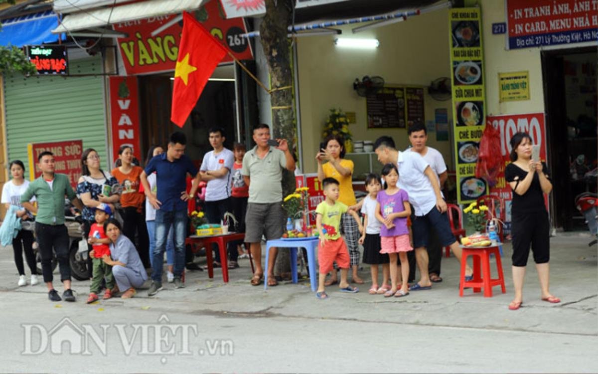 Ảnh: Hơn 400 xe hoa rước tượng Phật chào đón đại lễ Vesak 2019 Ảnh 7